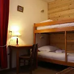 De La Croix Perrin Otel 2*