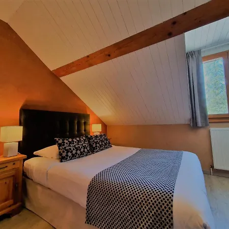 Hotel De La Croix Perrin Lans-en-Vercors