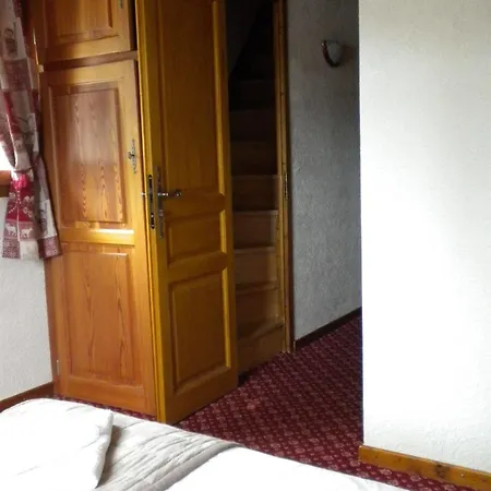 Hotel De La Croix Perrin Lans-en-Vercors