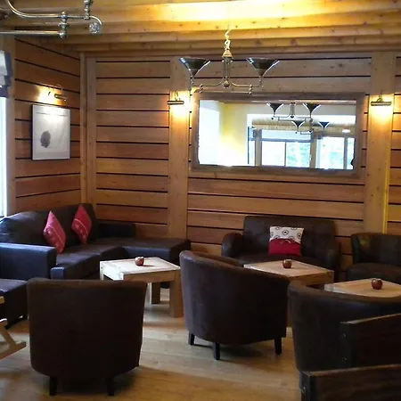 De La Croix Perrin Hotel 2*